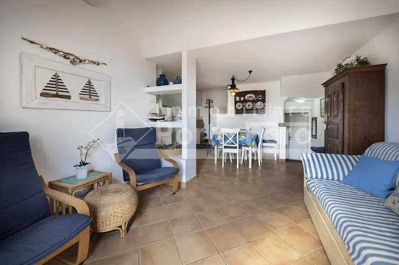 17 Centro - Splendido Trilocale Sulla Piazzetta Di Porto Faro Villa Palau 0*,